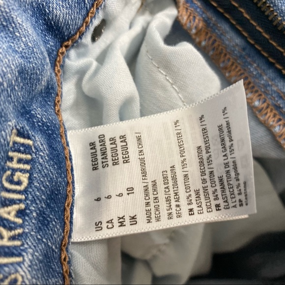 American Eagle Jeans - Picture 4 of 5
